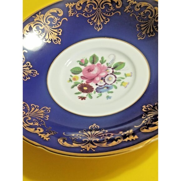 Vintage Paragon Bone China Cobalt Wide Mouth Teacup and Saucer Floral England - Picture 7 of 12